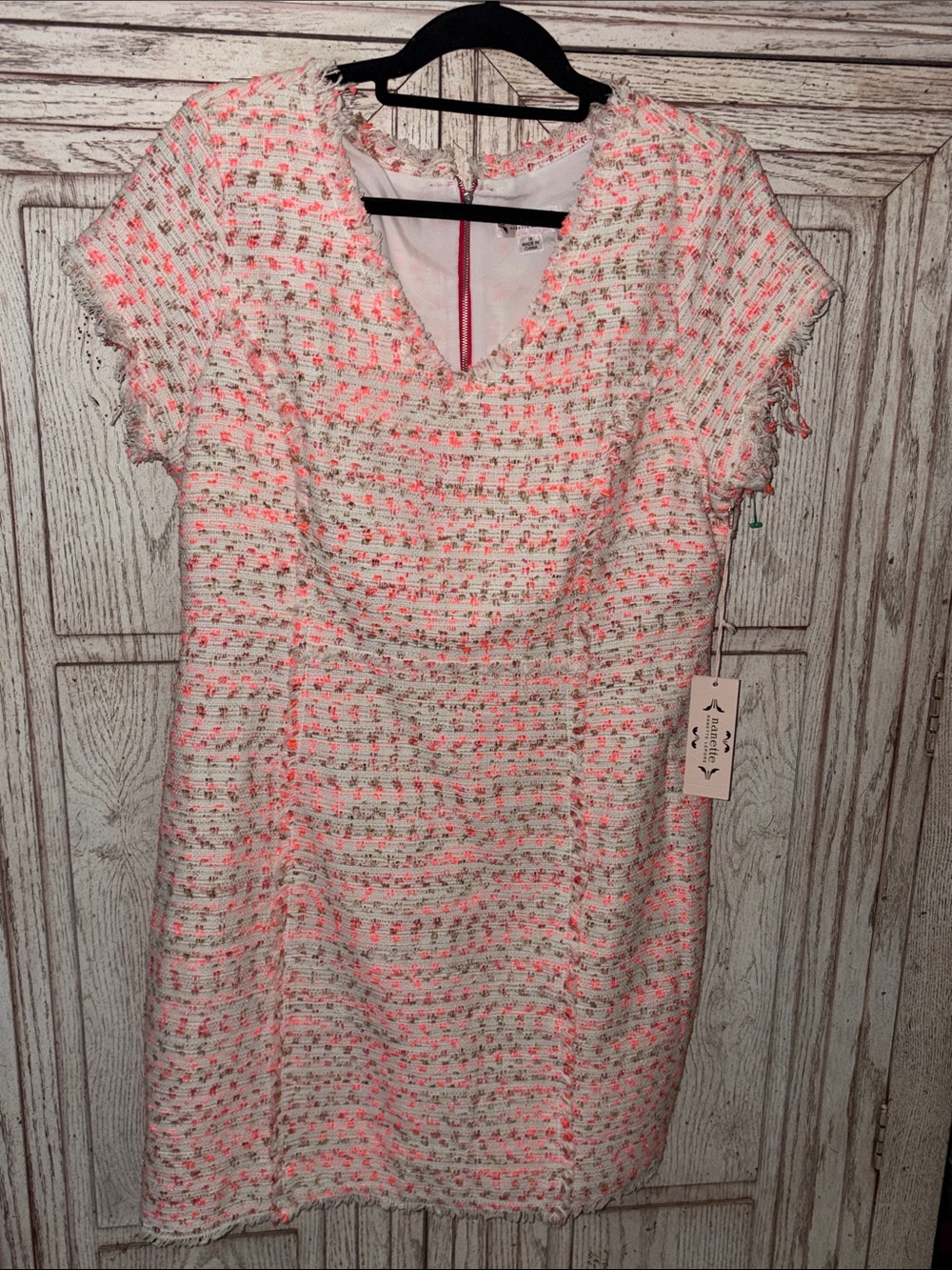 Nanette Lepore White and Coral Tweed Shift Dress. Size 16 nwt